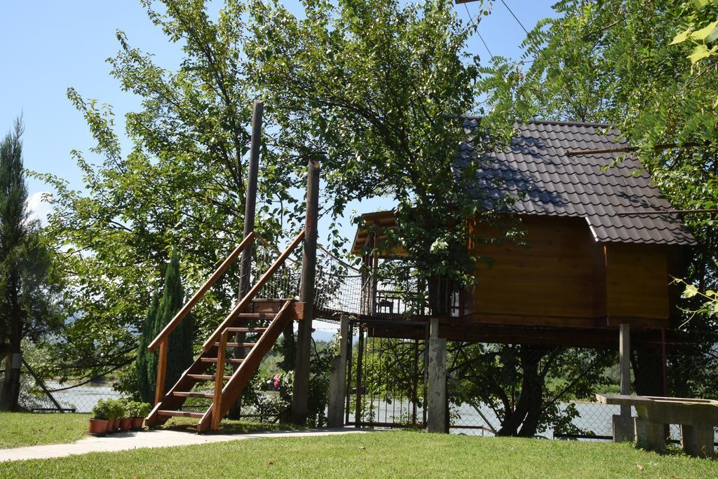 Holiday Home Kucica Na Drvetu Banja Koviljaca Exterior photo